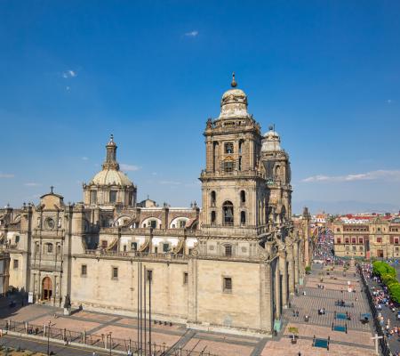 Image of Cathedral of Mexico City to be discussed in a UT CLAVIS permanent seminar for Latin American art.