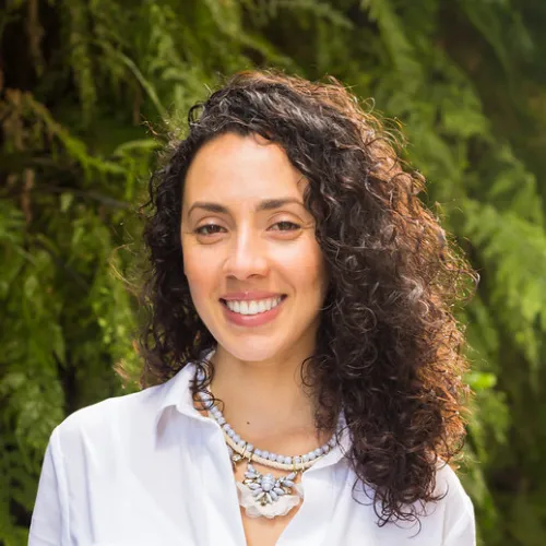 Jennifer Sales headshot