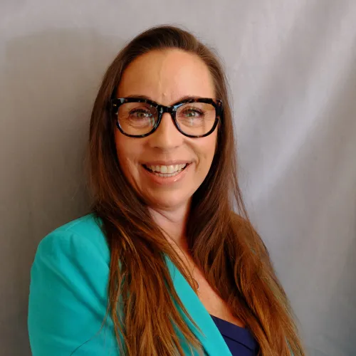 anita bennett headshot