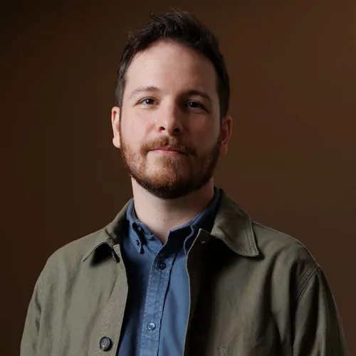 Max Fields headshot