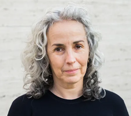 Ann Reynolds headshot