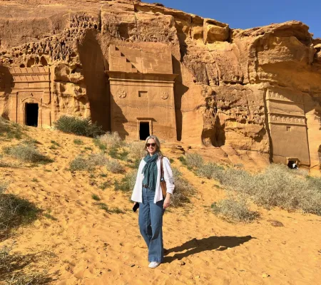 image of Stephennie Mulder in front of a landmark