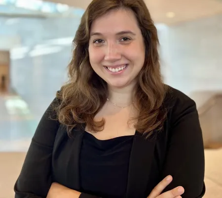 headshot of Catherine Popovici