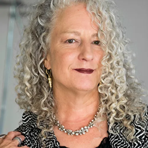 Margo Sawyer headshot