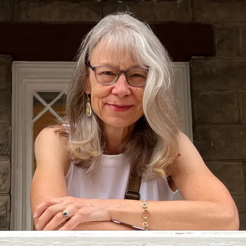 Susan Rather headshot