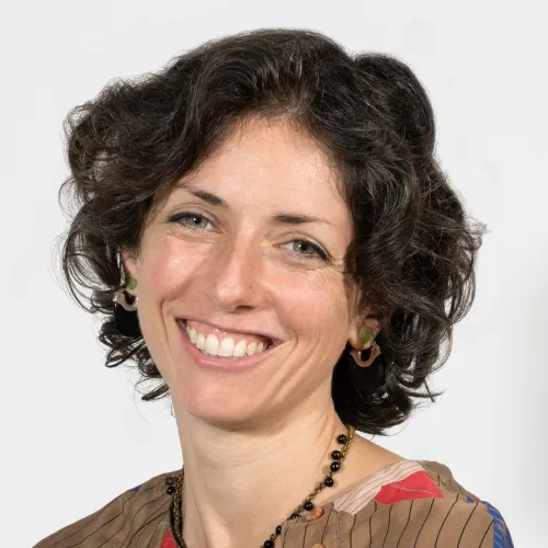 Lauz Bechelli headshot