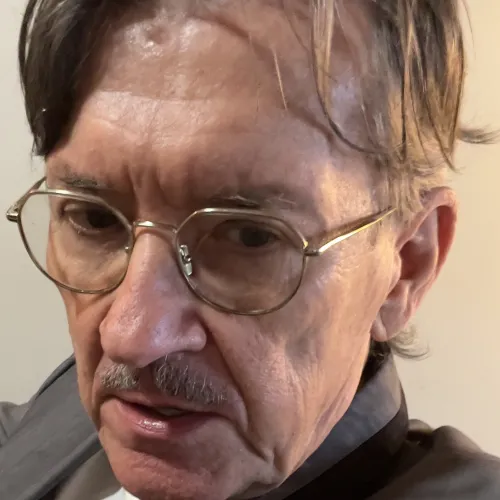 Bogdan Perzynski headshot