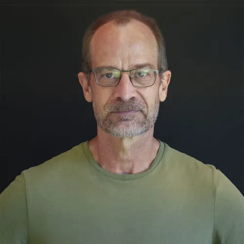 Marc Silva headshot