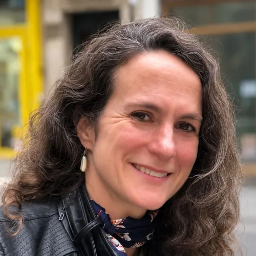Jessica Maratsos headshot