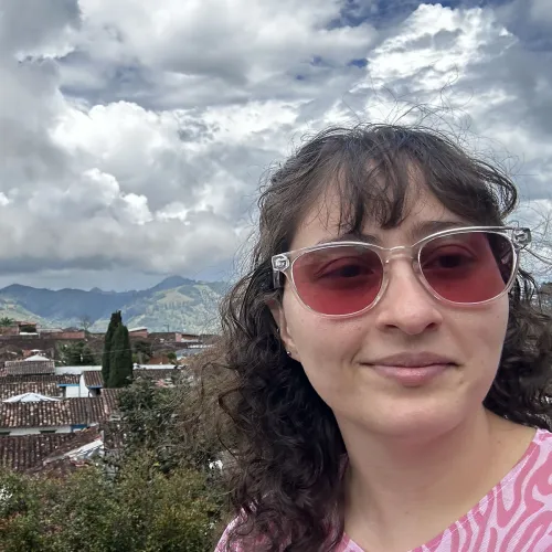 Photo of Laura Canas